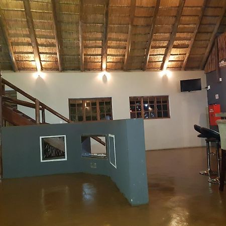 Rhulani Kruger Villa มาร์ลอทพาร์ค ภายนอก รูปภาพ